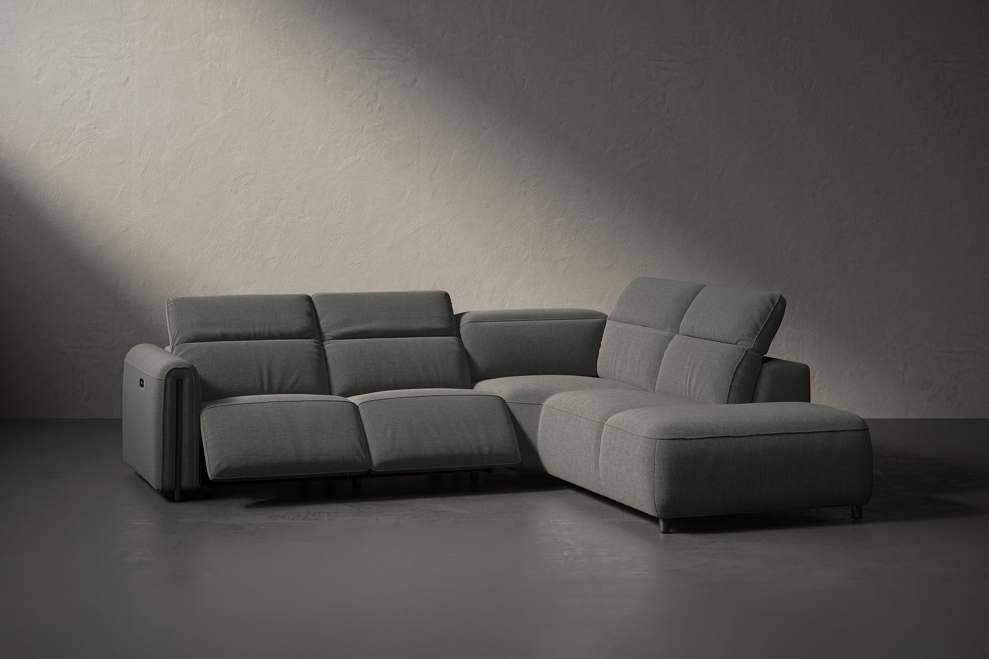 Ricci Cloud Fabric Recliner Sectional Sofa– Luxury Meets Smart Comfort