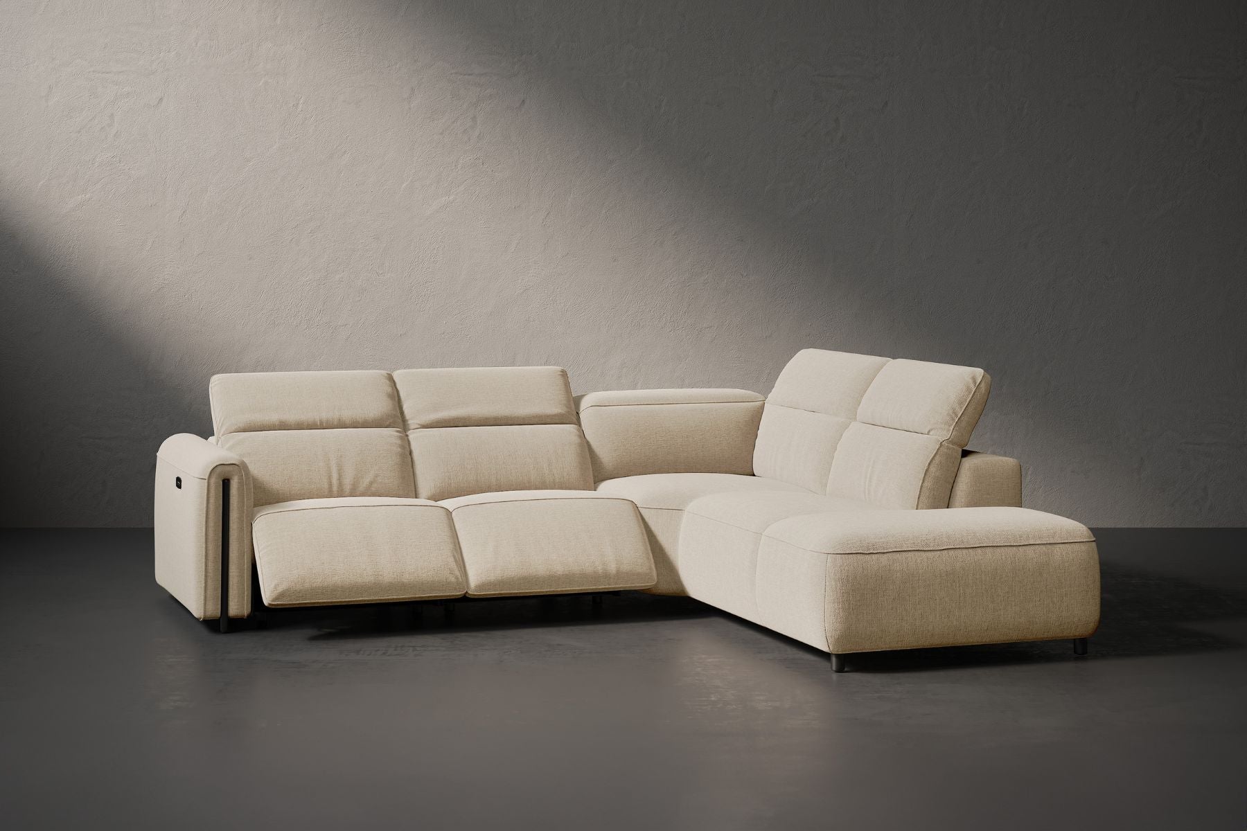 Ricci Cloud Fabric Recliner Sectional Sofa– Luxury Meets Smart Comfort