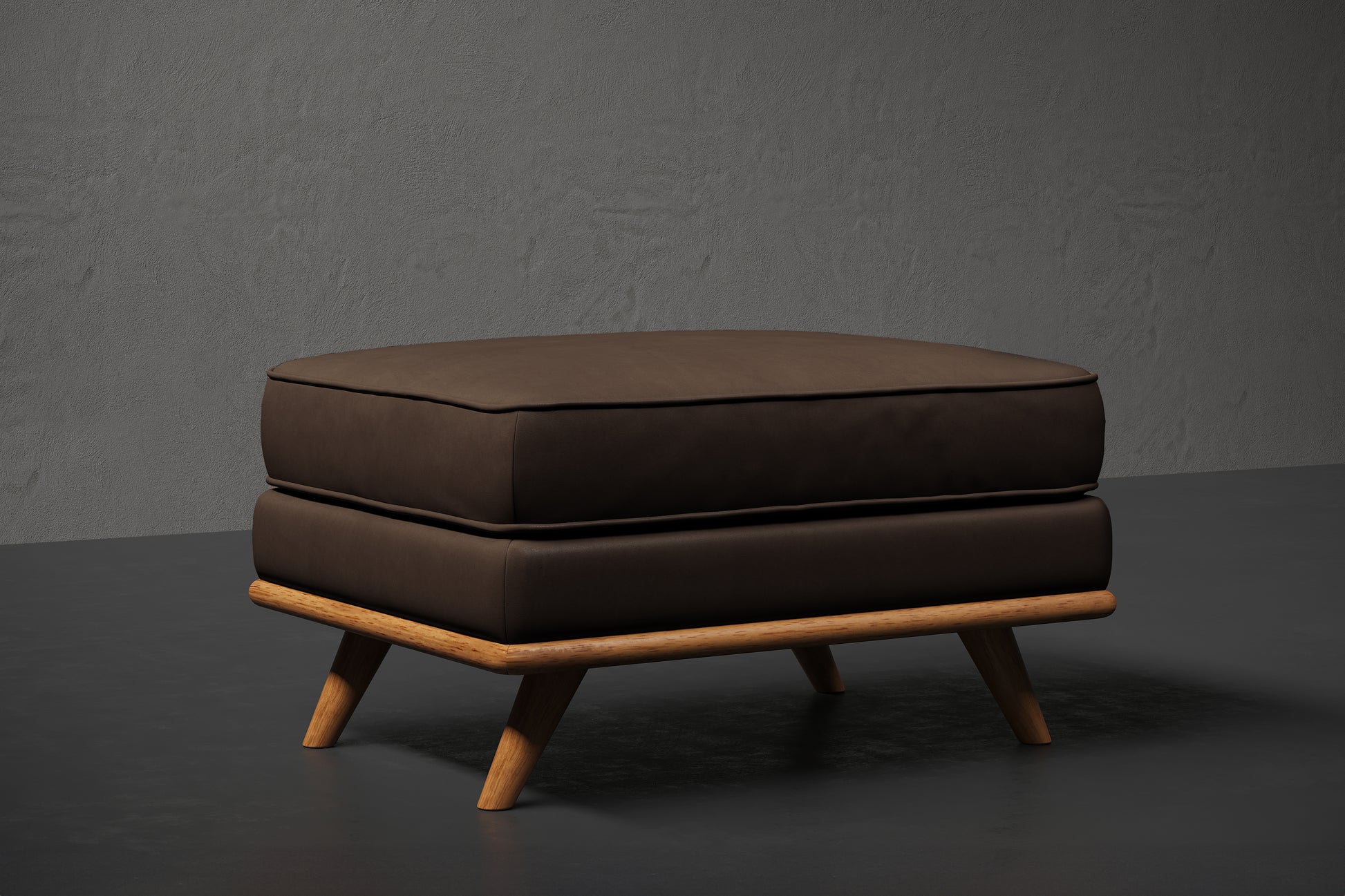 Maestro Leather 31" Ottoman