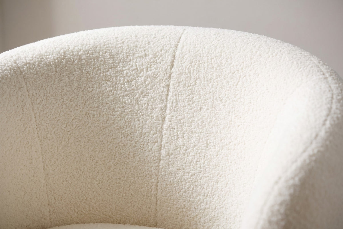 Close-up of the white sherpa on the curved back