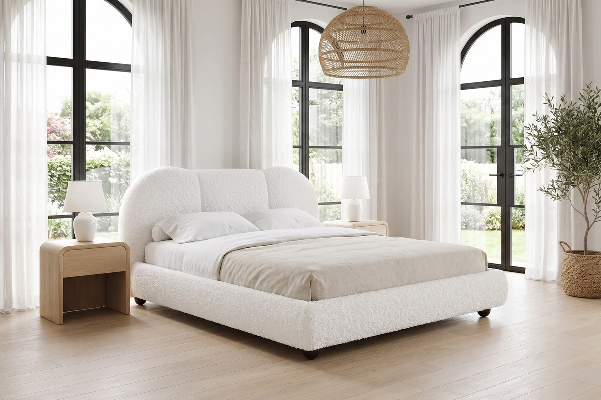 Soft Lines for a Calm Room