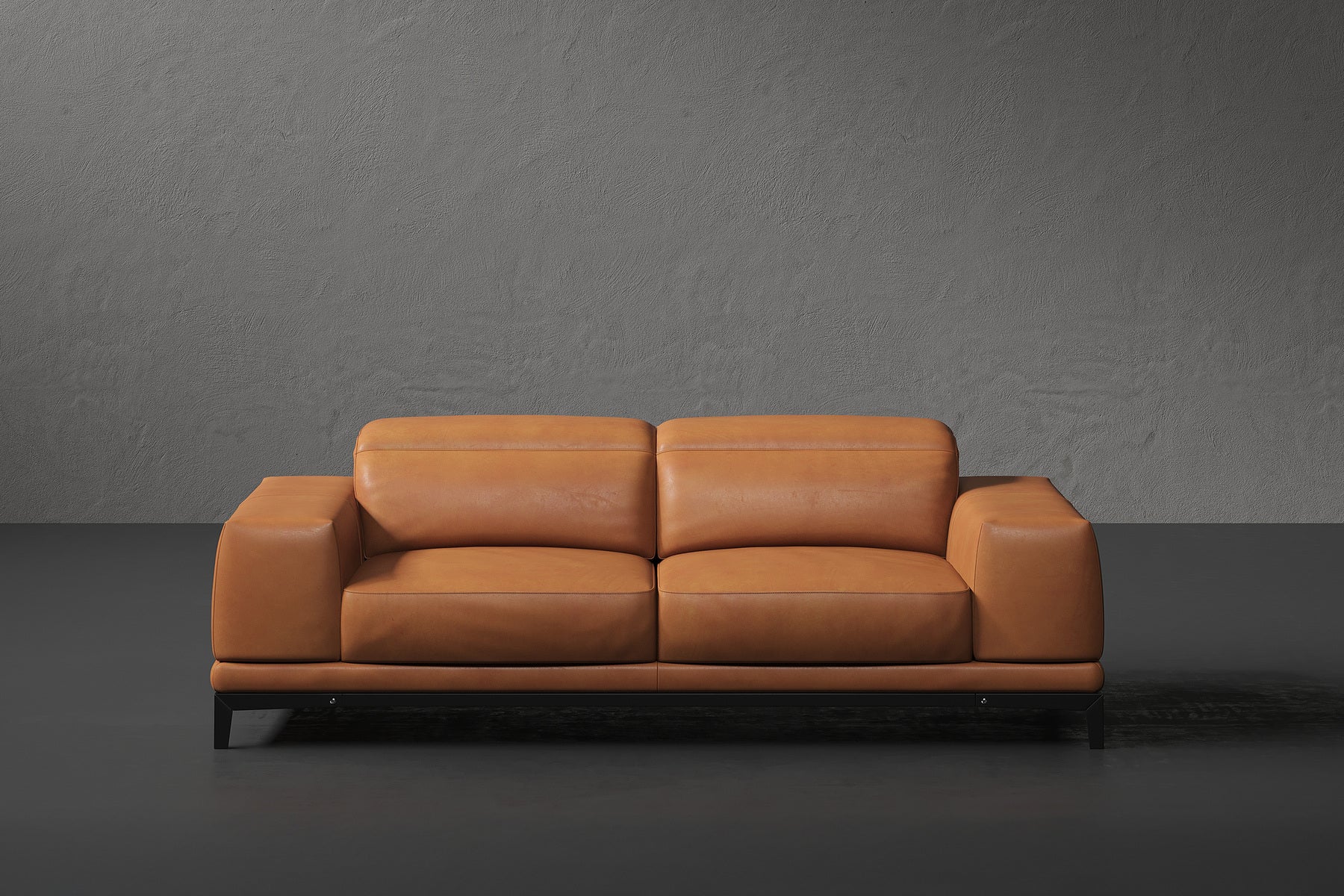 Brun Leather Sofa with Adjustable Headrests