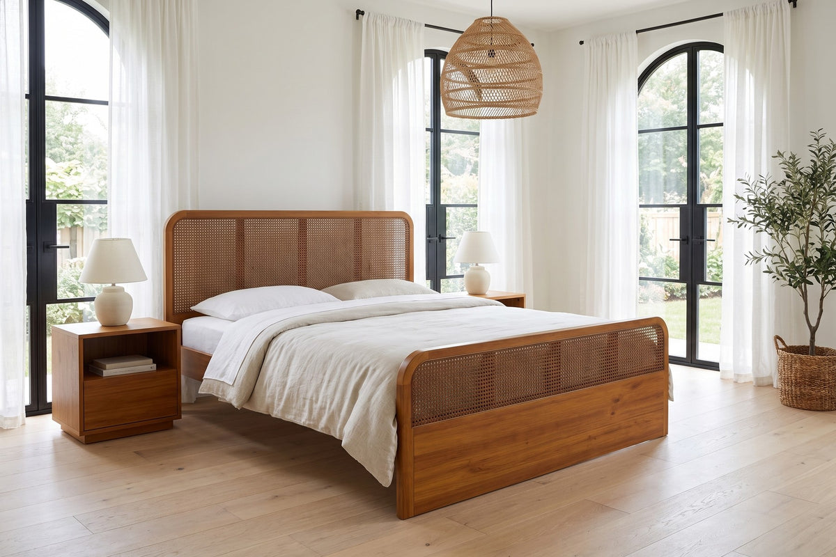 Warm Wood for a Calm Room