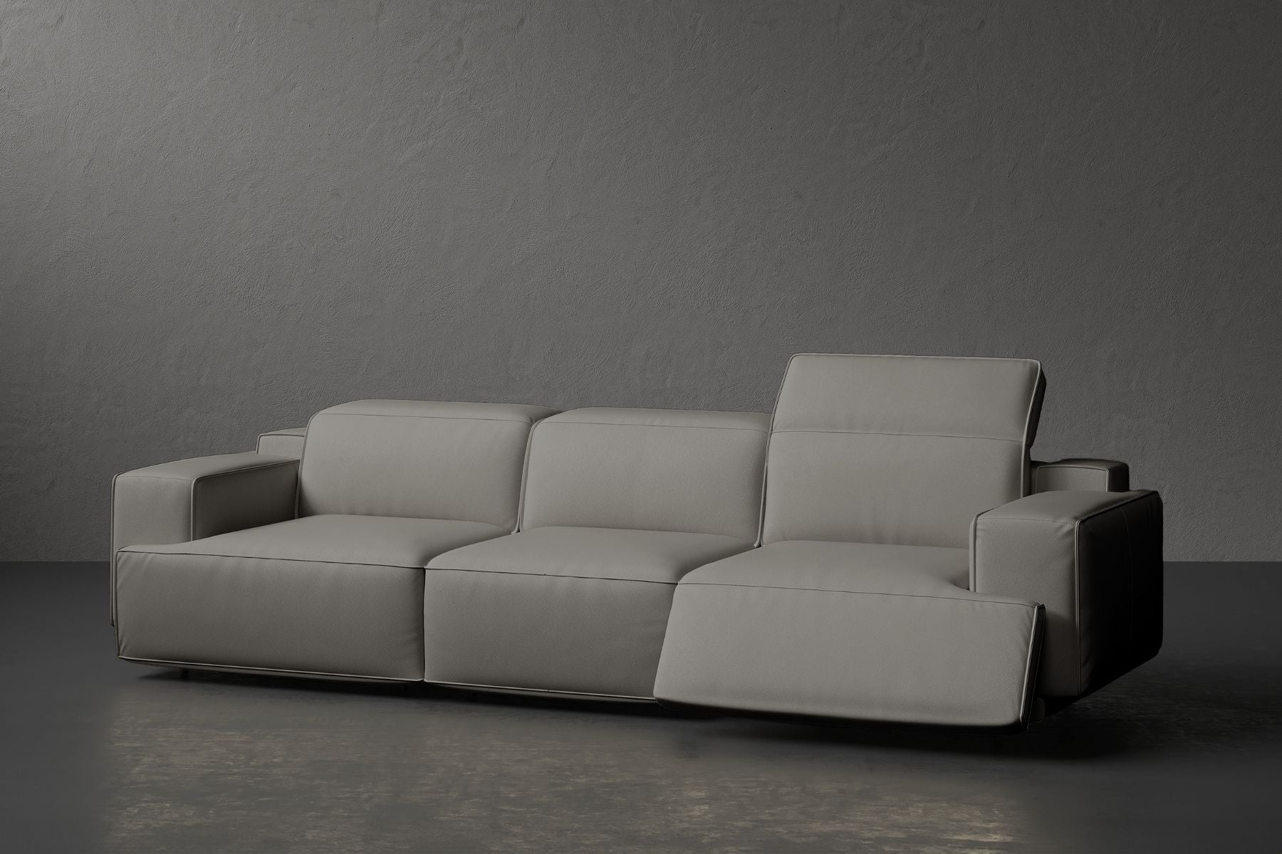 Bain Nordic Royal Hygge™ Leather Recliner Sofa