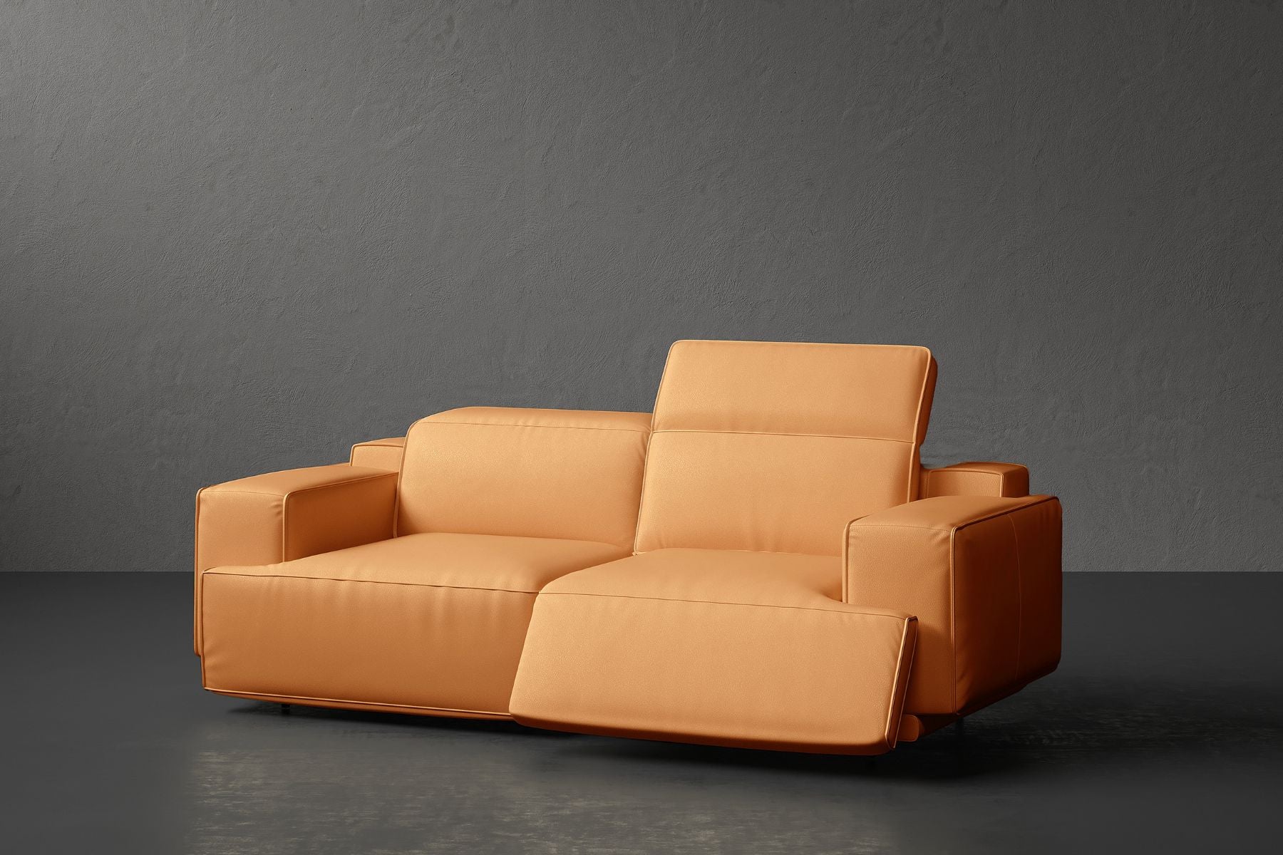 Bain Nordic Royal Hygge™ Leather Recliner Sofa