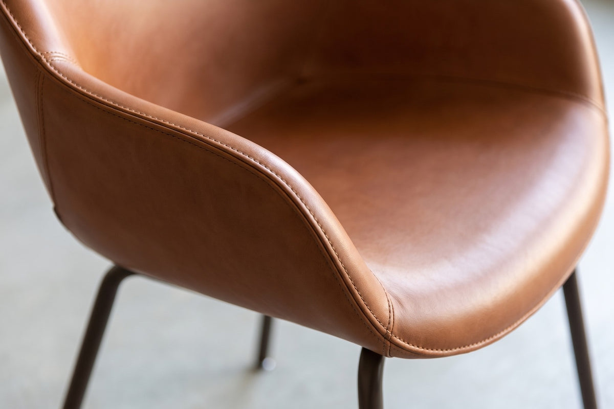 Saumur Leather Dining Chair – Curved Shell, Slim Bronze Steel Legs, Set of 2