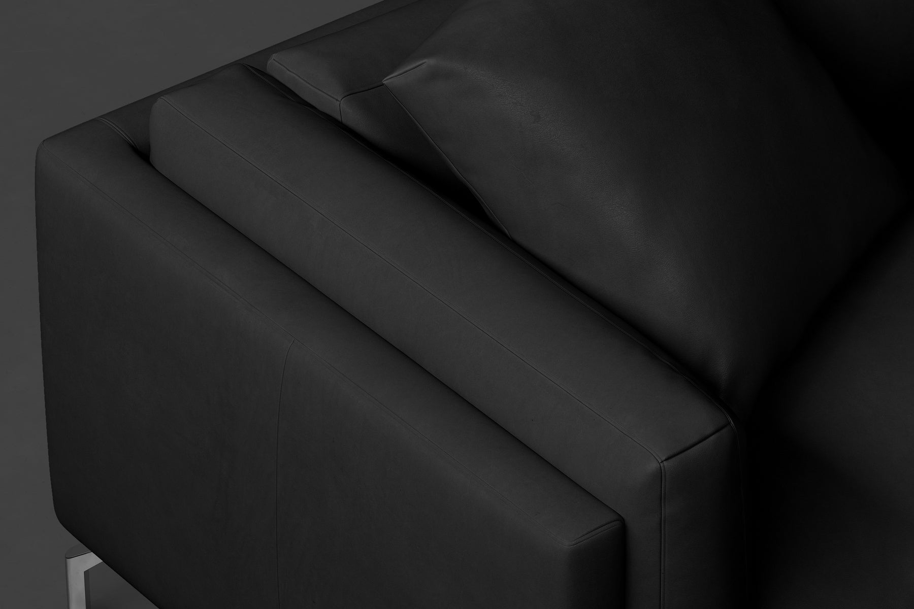 Siegfrid Nordic Hygge™ Leather Sofa With Down Feather Filling