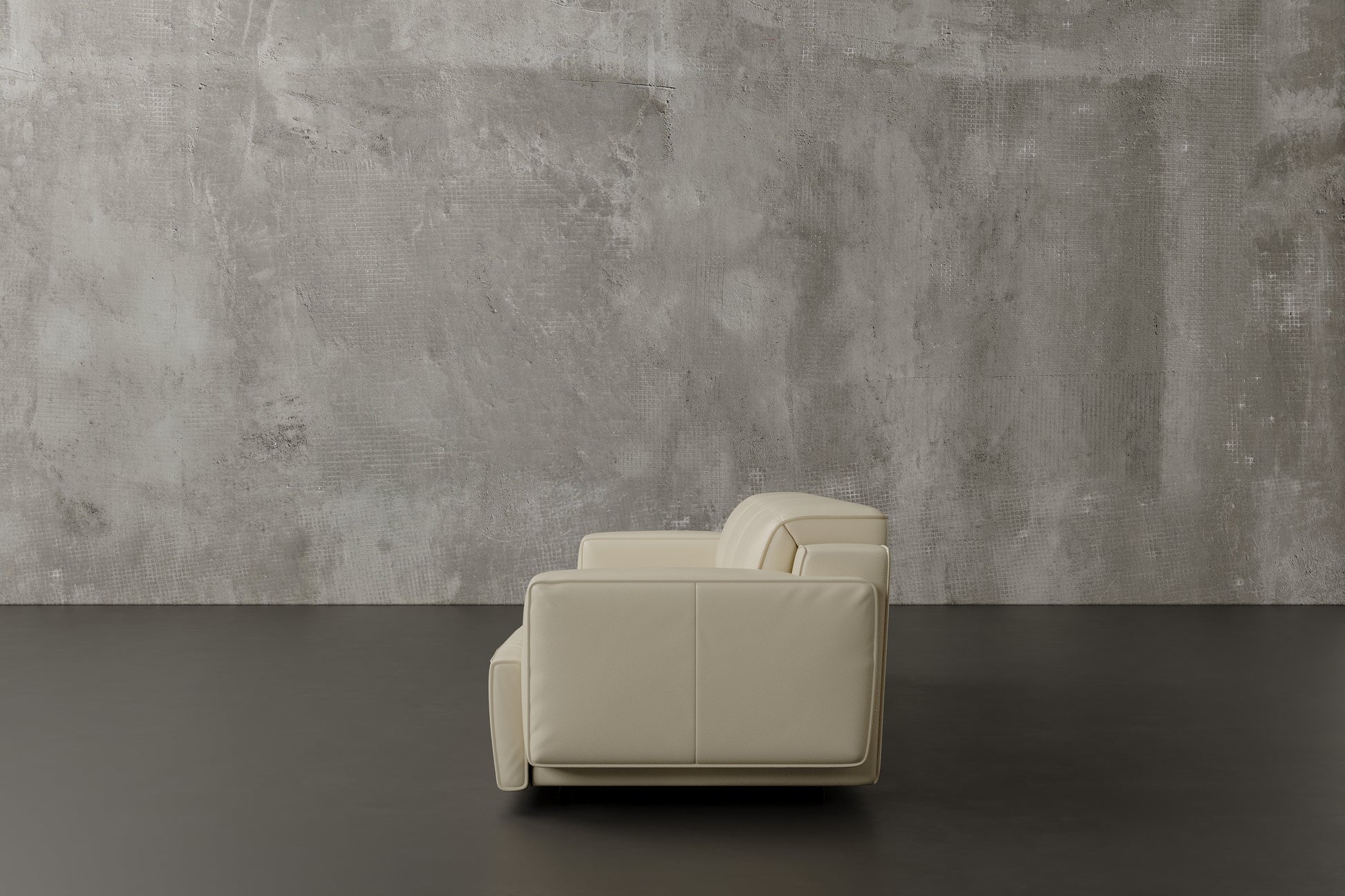 Bain Nordic Royal Hygge™ Leather Recliner Sofa